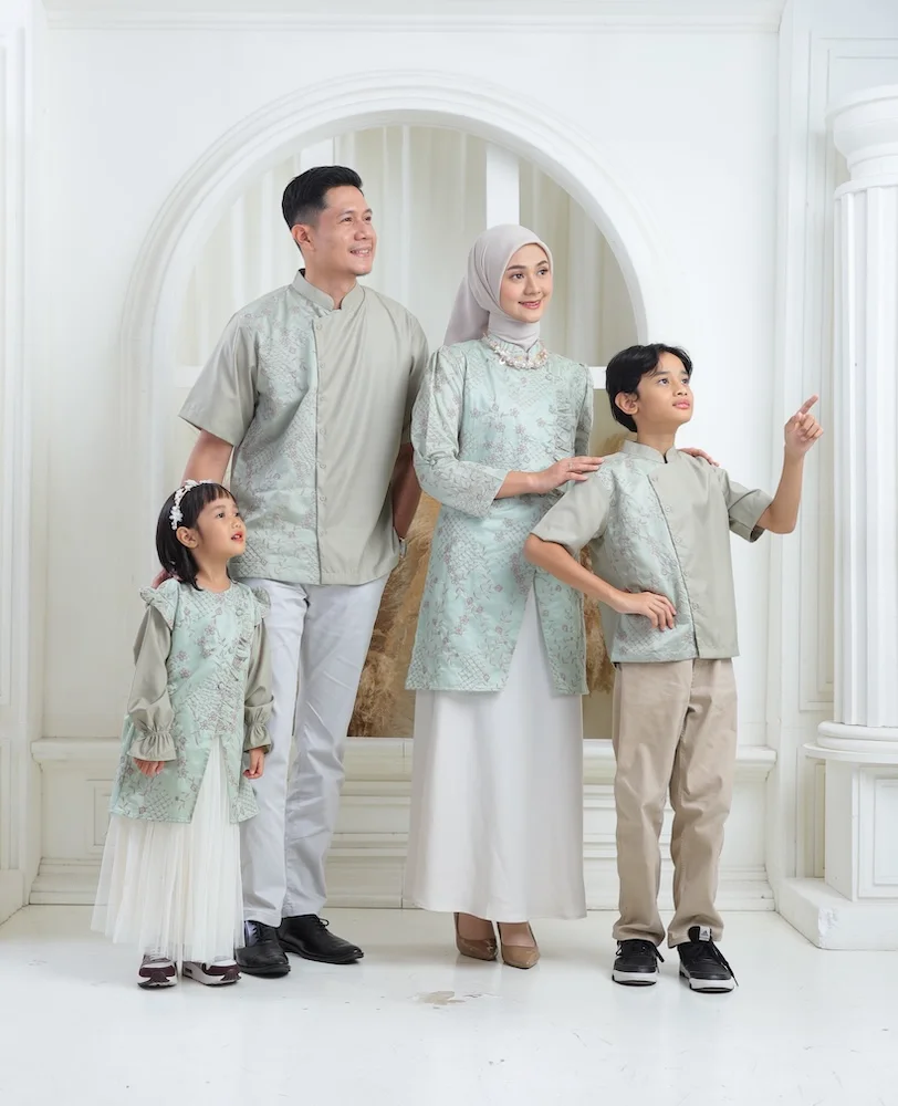 Ranaya Sage Dyke – Woman