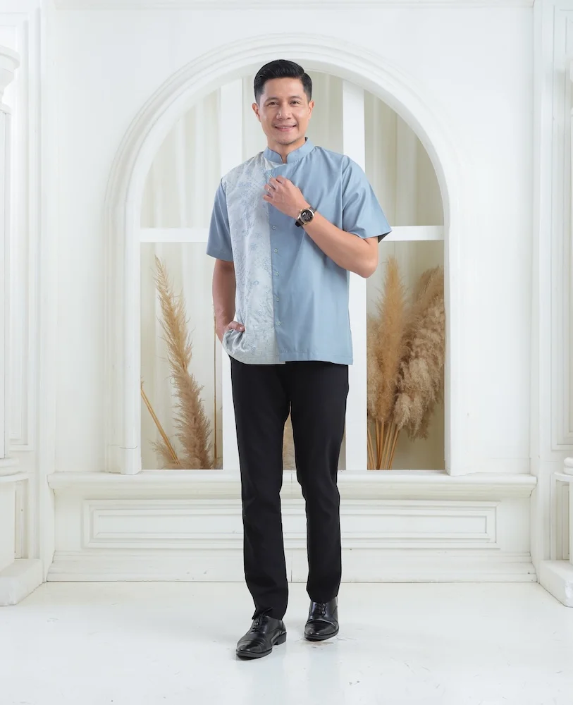 Ranaya Teal White – Man