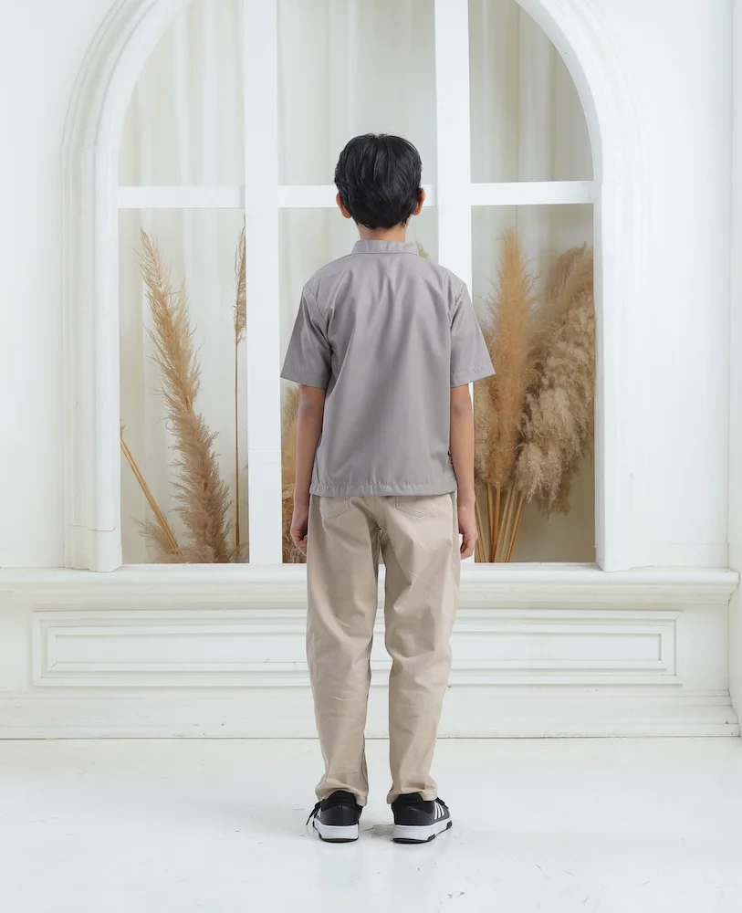 Ranaya Cream Taupe – Boys