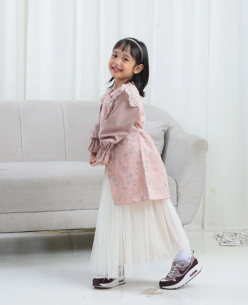 Ranaya Tea Rose – Girls