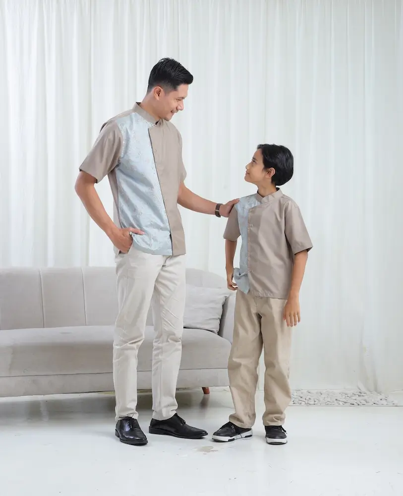 Ranaya Tan Blue – Family