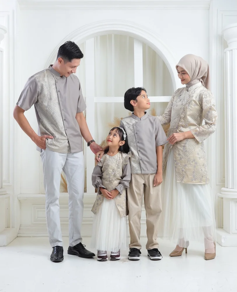 Ranaya Cream Taupe – Boys