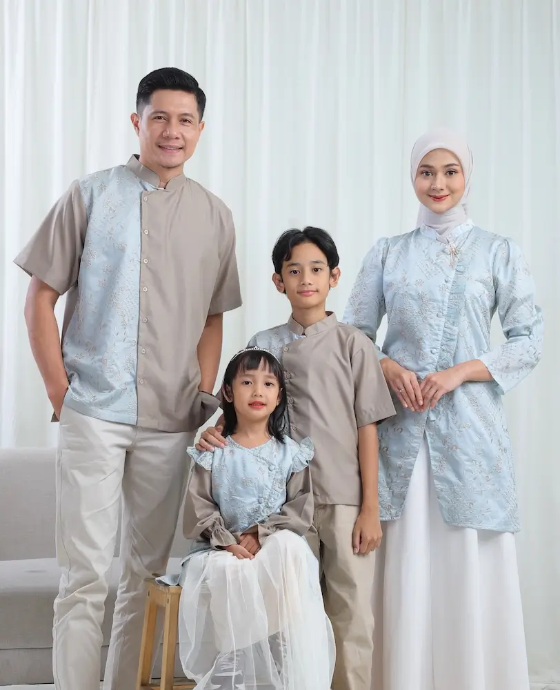 Ranaya Tan Blue – Man