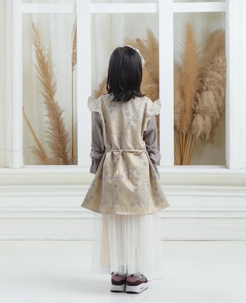 Ranaya Cream Taupe – Girls